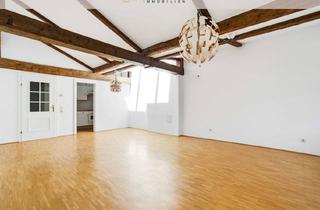 Wohnung kaufen in Oberer Markt, 5400 Hallein, Historischer Altbaucharme im Herzen von Hallein - Gepflegte 2,5-Zimmer-Wohnung