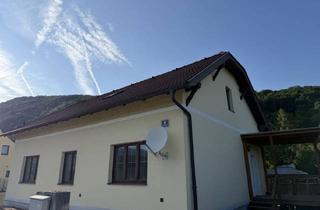 Einfamilienhaus kaufen in Arensteingasse, 2640 Gloggnitz, Saniertes Einfamilienhaus mit Garten - Zentral in Gloggnitz