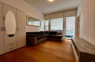 Wohnung kaufen in 5020 Salzburg, IDEAL FÜR ANLEGER! GUTER ZUSTAND IN ZENTRALER LAGE MIT BALKON