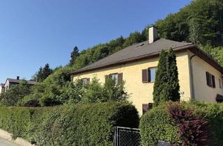 Einfamilienhaus kaufen in Barbaraweg 35, 8700 Leoben, Großzügiges Einfamilienhaus mit 9 Zimmern, Garten & 6 Garagen in Leoben - Renovierungsbedürftig!