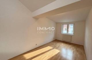 Wohnung kaufen in Hasnerstraße, 1160 Wien, Dachgeschoßwohnung in der Hasnerstraße für Singles oder Paare