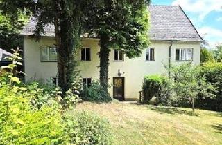 Haus kaufen in 4522 Sierning, Geräumiges Ein-/Zweifamilienhaus mit Aussicht und Garage im Ortskern