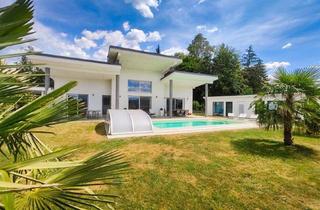 Einfamilienhaus kaufen in 8101 Sankt Veit, Modernes Designerhaus nahe Graz mit Pool, Photovoltaik und 6m Raumhöhe. Hochwertigste Ausstattung.