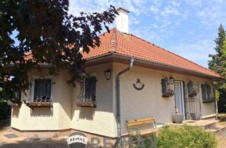 Einfamilienhaus kaufen in 2231 Strasshof an der Nordbahn, ''Komfortabel ausgestatteter Bungalow mit parkähnlichem Garten''