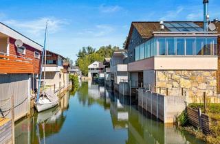 Haus kaufen in 6971 Hard, Direkt am Wasser: Exklusives Bootshaus mit Luxuskomfort