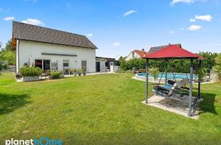 Einfamilienhaus kaufen in 2603 Felixdorf, Massives Baumeisterhaus mit Pool, großer Terrasse und Doppelcarport
