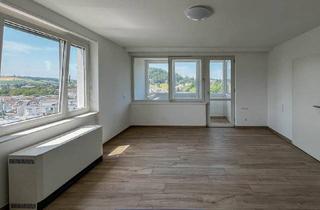 Wohnung mieten in Ziegeleistraße, 4701 Bad Schallerbach, Wohnen mit Aussicht: Helle 2-Zimmer-Wohnung im 7. Stock mit Fernblick