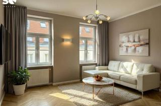 Wohnung kaufen in 1060 Wien, #SQ - TOP LAGE: 2 ZIMMER ALTBAU WOHNUNG IM 3. STOCK - SANIERT, LICHTDURCHFLUTET UND IDEAL AUFGETEILT!