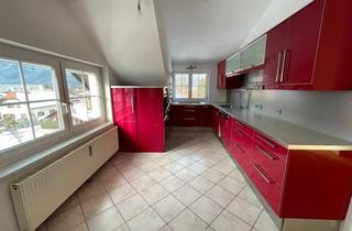 Wohnung mieten in Dr.-Julius-Kugy-Straße, 9601 Arnoldstein, Großzügige 4-Zimmer-Wohnung im 3. Obergeschoss in Arnoldstein