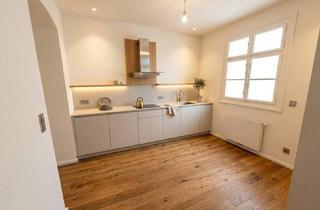 Wohnung kaufen in Römergasse, 1160 Wien, Charmante 2-Zimmer-Altbauwohnung mit baubewilligter Balkonoption & Entwicklungspotenzial