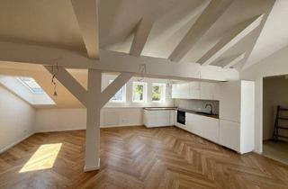 Wohnung mieten in 1180 Wien, Generalsanierte, klimatisierte und lichtdurchflutete Dachgeschosswohnung mit Terrasse - vom Wohnzimmer begehbar