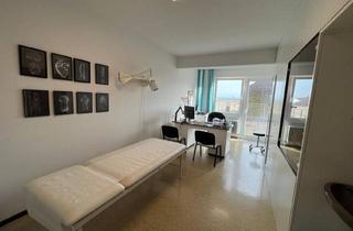 Gewerbeimmobilie kaufen in 4840 Vöcklabruck, Top Investment! Vermietete Ordination Ca. 112 m² Fläche mit Sonniger Terrasse, Loggia und Fernblick, 100% Barrierefrei in 1a Lage Stadtplatz / Vöcklabruck