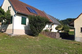 Einfamilienhaus kaufen in 8334 Leitersdorf im Raabtal, Charmantes Einfamilienhaus mit Nebengebäude, ausbaufähigem Dachgeschoss und großem Grundstück zu verkaufen