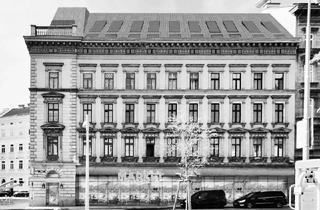 Anlageobjekt in 1150 Wien, Entwicklungspotenzial - Rohdachboden für bewilligten DG-Ausbau in ansprechendem Gründerzeithaus!