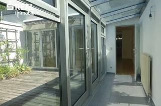 Maisonette kaufen in 1130 Wien, RARITÄT – ein ungewöhnliches Ensemble: Charmante Maisonette mit Patio und Studio/Kleinwohnung und Garagenplatz - 2 Eingänge!