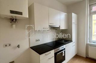 Wohnung mieten in Schönaugasse 90/15, 8010 Graz, Unbefristeter Mietvertrag! Große Altbaugarconniere mit Separater Essküche zu Vermieten