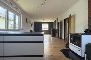 Einfamilienhaus kaufen in 2752 Wöllersdorf, Bungalow mit Ca. 97M², Innen Alles Neu, Vollkeller, Dachboden Ausbaubar, Carport, Großer Garten