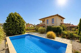 Einfamilienhaus kaufen in 2620 Neunkirchen, Wohnen mit Urlaubsgefühl: Einfamilienhaus mit Pool und Sauna