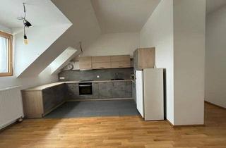 Wohnung mieten in 9500 Villach-Innere Stadt, Traumhafte DG-Wohnung mit Südloggia und Fernblick in Villach-Lind