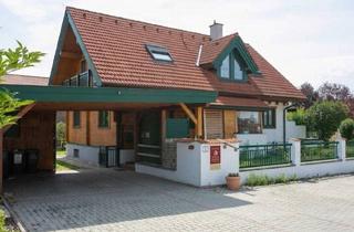 Einfamilienhaus kaufen in Krems, St.pölten, 3552 Stratzing, Naturnah Wohnen mit Vielfältigen Nutzungsmöglichkeiten - Charmantes Holzblockhaus mit Wintergarten und Sauna in Stratzing
