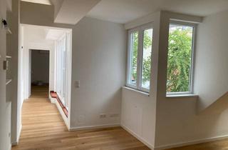 Wohnung mieten in Zollergasse, 1070 Wien, Charmante, Klimatisierte 2-Zimmer-Dachterrassenwohnung in Ruhiger Innenhoflage - Zollergasse