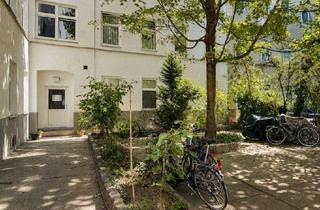 Wohnung kaufen in 1090 Wien, SERVITENVIERTEL - RUHELAGE! SANIERUNGSBEDÜRFTIGE 3 ZIMMER IM 4. LIFTSTOCK!