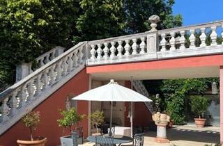 Villen zu kaufen in 2371 Hinterbrühl, Hinterbrühl - Rarität ! Schöne Villa mit Prachtvollem Altbaumbestand in Top Zustand zum Verkauf