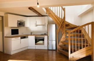 Wohnung mieten in Pestalozzistraße, 8010 Graz, Gemütliche Dachgeschosswohnung mit Balkon und Ruhiger Dachterrasse in Zentraler Grazer Lage