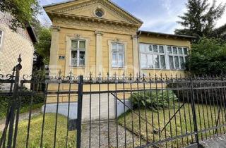 Villen zu kaufen in 1140 Wien, mondän und feudal mit viel Potential!