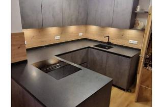 Wohnung kaufen in 9990 Debant, Modernisierte 4-Zimmer-Wohnung mit Balkon und 2 Garagenplätzen