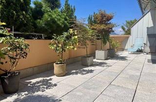Wohnung kaufen in 9020 Klagenfurt, Helle 2-Zimmer-Dachgeschosswohnung mit sonniger Terrasse und Tiefgarage