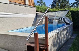 Haus kaufen in 1170 Wien, Ab ins kühle Nass: Bungalow mit Pool und zusätzlichem Baugrundstück am Schafberg mit Entwicklungspotenzial