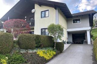 Mehrfamilienhaus kaufen in 9555 Glanegg, Eigennutzen oder Vermieten: Modernisiertes Zweifamilienhaus 195m² mit 6 Zimmern , nähe Liebenfels / Glanegg / Kadöll in Kärnten € 419.000