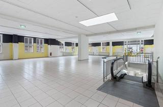 Büro zu mieten in Herzog-Leopold-Straße 30, 2700 Wiener Neustadt, Mach Diesen Außergewöhnlichen Ort zu Deinem! Großzügige Fläche in Bestlage von Wiener Neustadt | Zwei Etagen | Rolltreppe und Lift