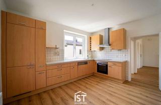Wohnung mieten in Hammersteinstraße, 5280 Braunau am Inn, Braunau am Inn - Zentral gelegene Wohnung mit Balkon und Gartenanteil