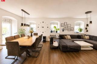 Haus kaufen in 8321 Sankt Margarethen an der Raab, Kernsaniertes Haus auf 3.175 m² – Bar-Gewölbekeller & Nebengebäude