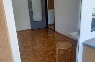 Wohnung mieten in Kreuzgasse 12, 6020 Innsbruck, Mit Balkon: Ruhige Garconniere in Arzl.
