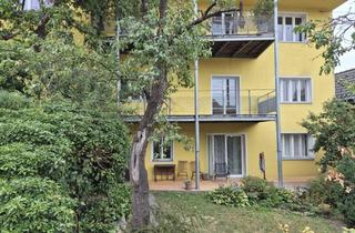 Wohnung mieten in Propsteigasse, 3910 Zwettl-Niederösterreich, Ruhige, helle 77-m²-2-Zimmer-Wohnung mit großer Terrasse, neuer maßgefertigter Einbauküche und Stellplatz zentrumsnah in Zwettl