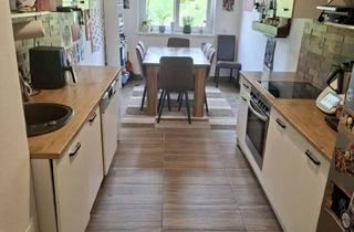 Wohnung kaufen in 8472 Straß in Steiermark, Wohnen am Weingarten - 75 m² Eigentumswohnung mit Balkon, Carport Inmitten der Südsteirischen Natur, Direkt am Weingarten und Unweit des Schlosses Spielfeld.