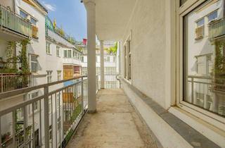 Wohnung kaufen in Zieglergasse, 1070 Wien, Zieglergasse - hofseitiger 2 Zimmer Altbau mit 11,18m2 großem Balkon