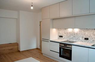 Wohnung mieten in 3300 Amstetten, Generalsanierte, hochwertige Mietwohnung in zentraler Stadtlage - Bahnhofstraße 4a, Amstetten