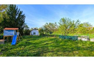 Grundstück zu kaufen in 2540 Bad Vöslau, Bad Vöslau! Baugrundstück zum Kauf mit großem Garten!