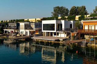 Villen zu kaufen in 8401 Kalsdorf bei Graz, Leben am Wasser - Exklusive Seevilla mit Privatem Zugang zur Copacabana