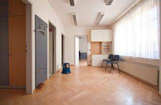 Büro zu mieten in Trazerberggasse 85, 1130 Wien, BÜRO/ORDINATION | vielseitige Raumaufteilung mit 153 m² | Einzelräume & großzügiger Mehrzweckraum | ruhige, repräsentative Bestlage