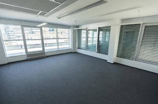 Büro zu mieten in Helmut-Qualtinger-Gasse, 1030 Wien, Modernes Büro mit 127 m² Terrasse in der MARXBOX – 1030 Wien Großzügige Bürofläche im 5. Obergeschoss mit eigener, ca. 127 m² großer Terrasse