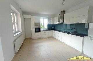 Wohnung mieten in 2560 Berndorf, Helle 128 m² Mietwohnung mit Balkon & eigenem Gartenbereich in Berndorf