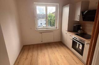 Wohnung mieten in Schneeburggasse 47, 6020 Innsbruck, Frisch renovierte 2-Zimmer-Wohnung in Innsbruck-Hötting mit Balkon sofort verfügbar