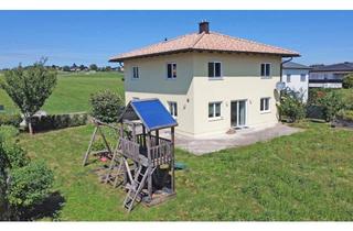 Einfamilienhaus kaufen in 5166 Perwang am Grabensee, Modernes Einfamilienhaus mit großzügigem Grundstück in zentraler Lage von Perwang