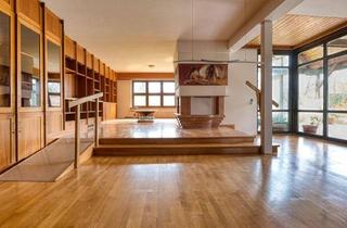 Villen zu kaufen in 4840 Vöcklabruck, Eine Besondere Villa vom Hansjörg Eiblmayr Architekt mit Einzigartigem Charakter und Potenzial