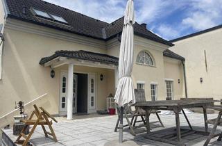 Villen zu kaufen in 2512 Tribuswinkel, TRIBUSWINKEL - Modernisierte Villa mit Garten, Terrasse & Garage